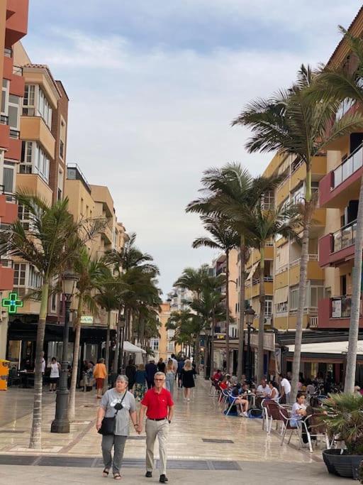 Atico C/Vistas, Recep 24H, Piscinas Y Parking Lejlighed Benalmádena Eksteriør billede